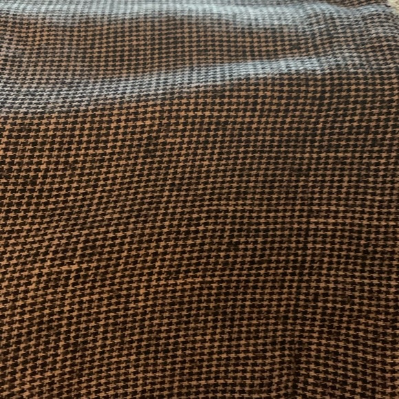 Designed & made in Israel, super cool and super soft, linen top from Alembika - Picture 3 of 7